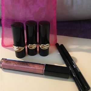 Ready To Wear 6 Piece Lip Set! New